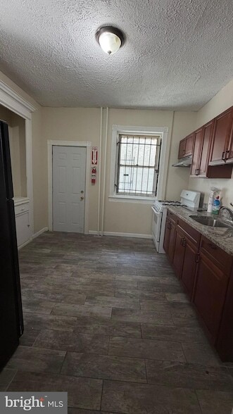 Photo - 4303 N Franklin St