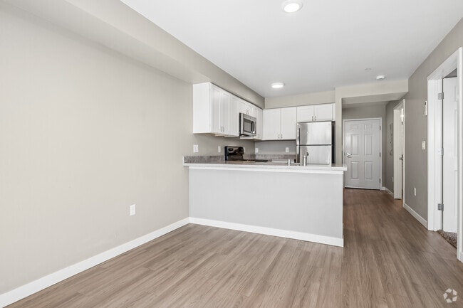 1BR, 1BA - 588SF - Dining Room - North Gateway Apartments