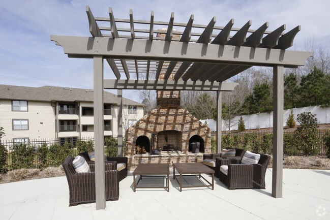 Building Photo - Landmark Apartments