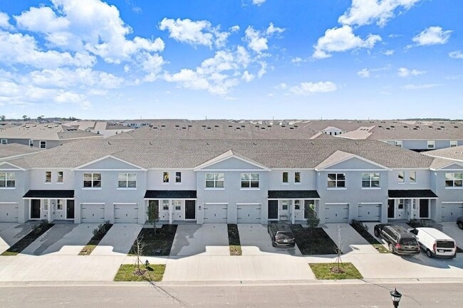 Building Photo - 31298 Paper Birch St