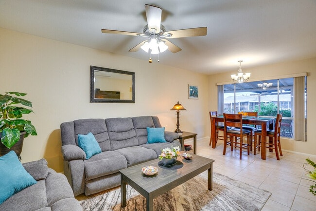 Building Photo - 11662 N Hacienda Dr Unit SI ID1385904P