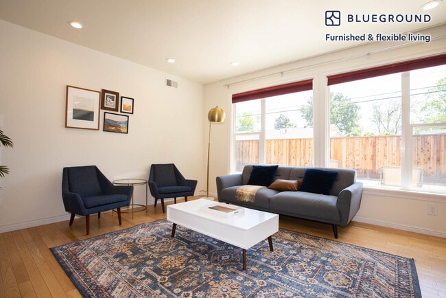 Building Photo - 1020 Ticonderoga Dr