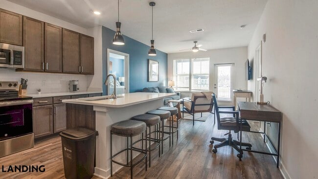 Photo - 4670 Merchants Park Cir Unit 01-315