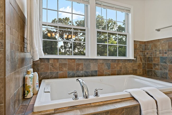 Photo - 6505 Columbia Pike Unit SI ID1395436P