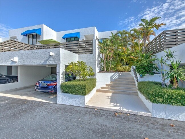 Photo - 744 Bayport Wy Unit 744