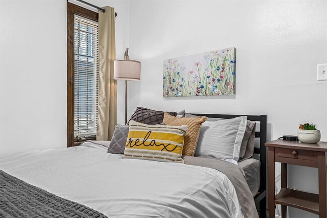 Photo - 522 W Hudson Ave Unit ID1032336P