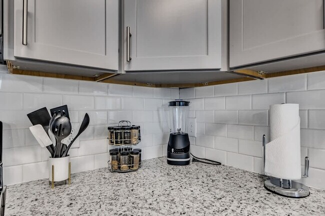 Photo - 928 S Miami Blvd Unit ID1284690P