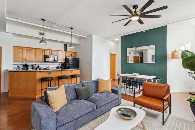 Photo - 527 St Joseph St Unit SI ID1265373P