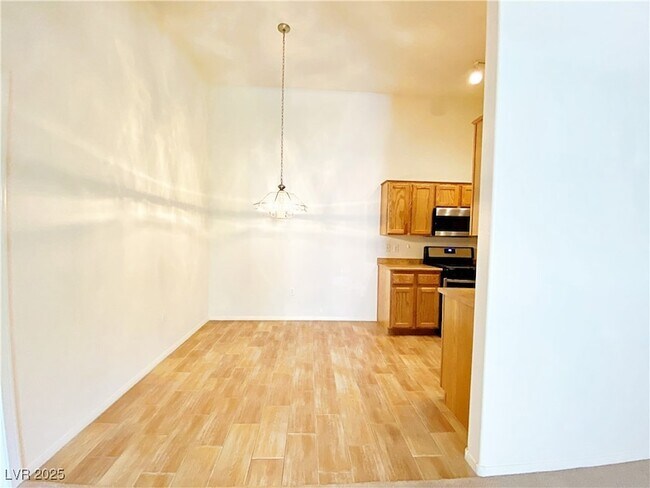 Photo - 3481 Desert Cliff St Unit 203