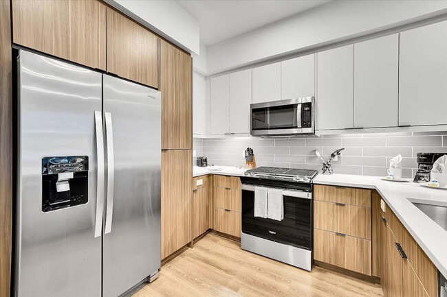 Photo - 593 Camino De La Reina Unit ID1287533P