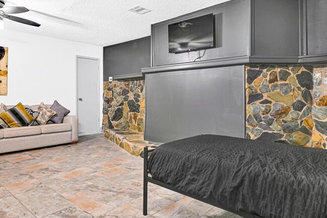 Photo - 1806 Clayton Dr Unit SI ID1603449P