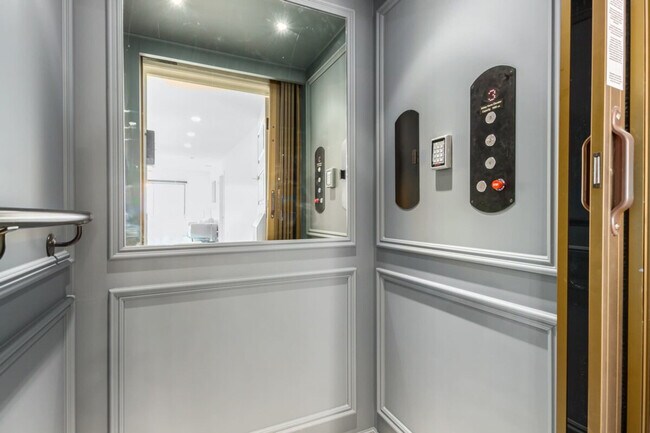 Photo - 4238 N Craftsman Ct Unit SI FL2-ID1558688P