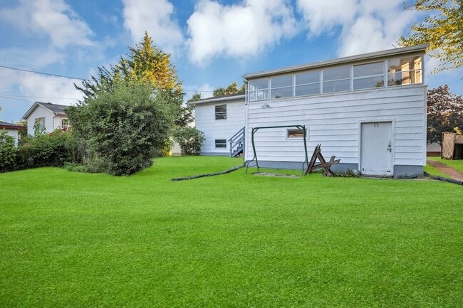 Photo - 7031 Glenwood Ln