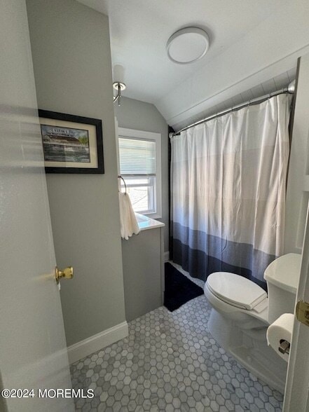Photo - 70 Wilson Ave