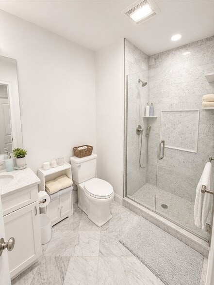 Photo - 728 E Broadway Unit 207