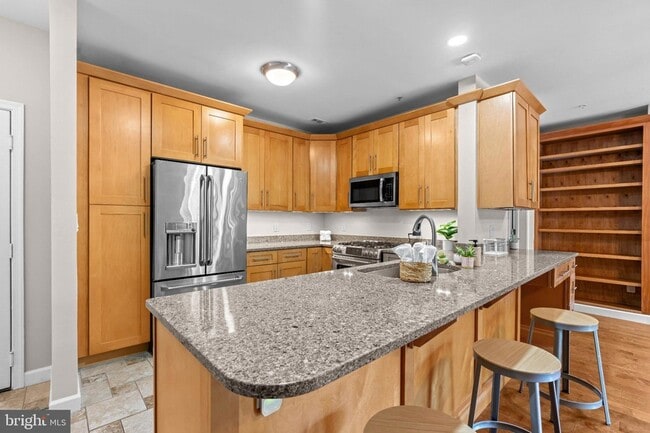 Photo - 1701 Lake Shore Crest Dr Unit 21