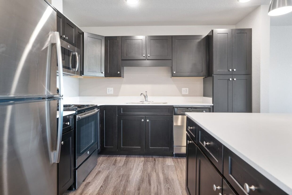 Floor Plan - 1 Bed - 1 Bath - LMI