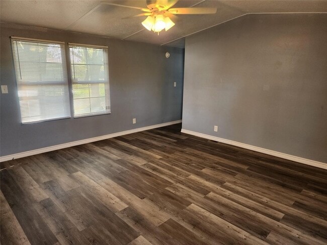 Photo - 17118 Choctaw Dr