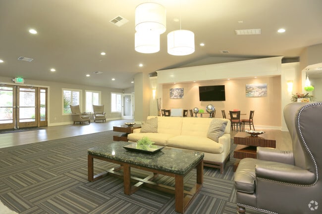 Interior Photo - The Palms