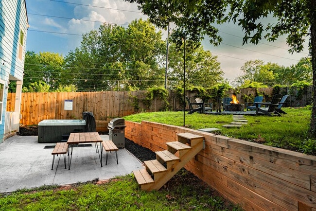 Photo - 209 Clay St SE Unit ID1019260P