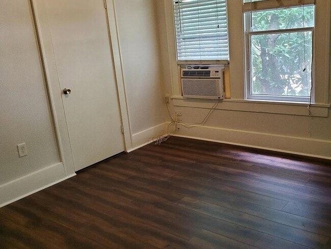 Photo - 304 Fulton St Unit B