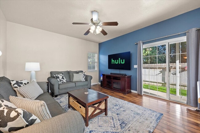 Building Photo - 1102 Heckathorn Pl Unit ID1325699P