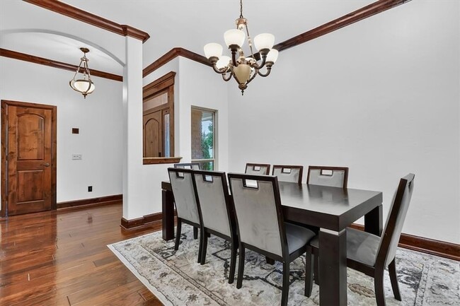 Photo - 16616 Moorgate Ln