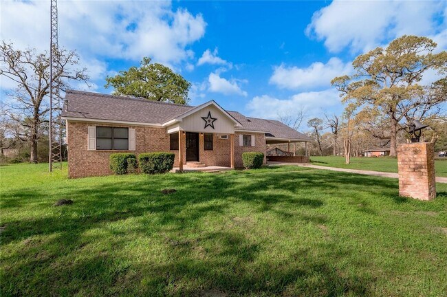 Photo - 2155 W US Highway 287