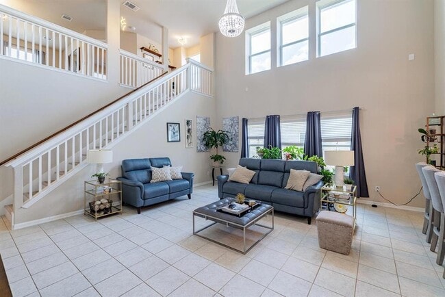 Photo - 17020 Lathrop Ave