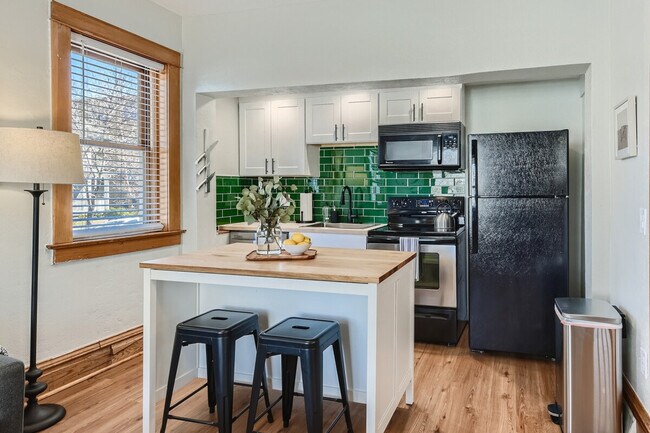 Photo - 91 Pearl St Unit ID1026279P