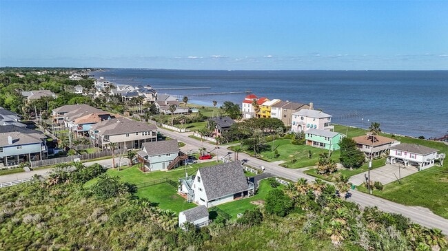 Photo - 2009 Todville Rd