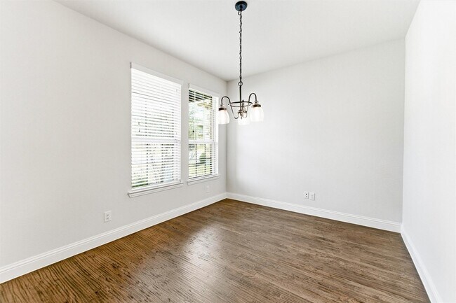 Photo - 5649 Salt Springs Dr