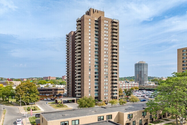 Photo - Jefferson Tower
