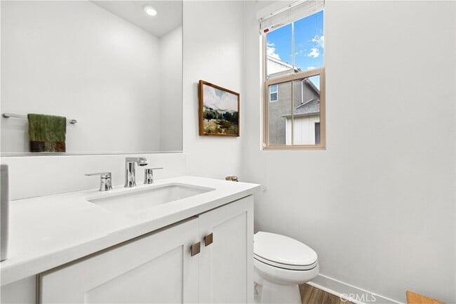 Photo - 192 Juniper Dr