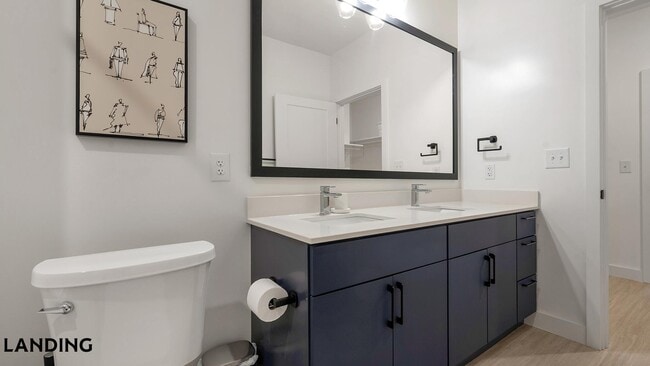 Photo - 1007 S Mint St Unit 932