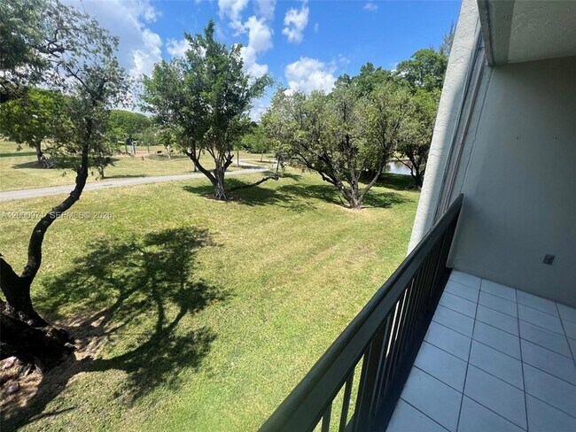 Photo - 10317 NW 9th St Cir Unit 202