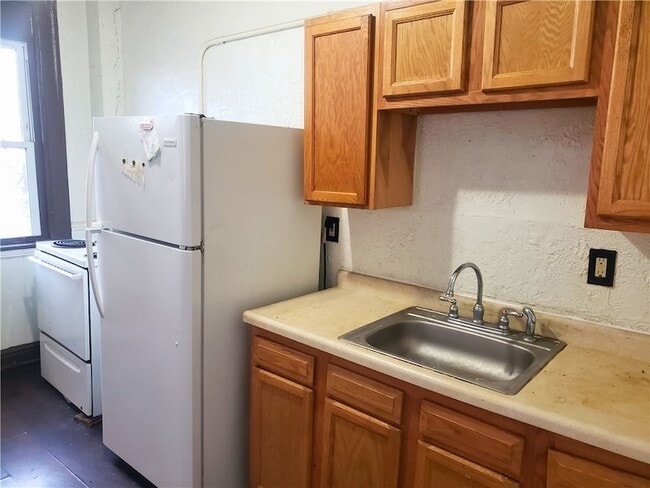 Photo - 1 Camp Ave Unit 3