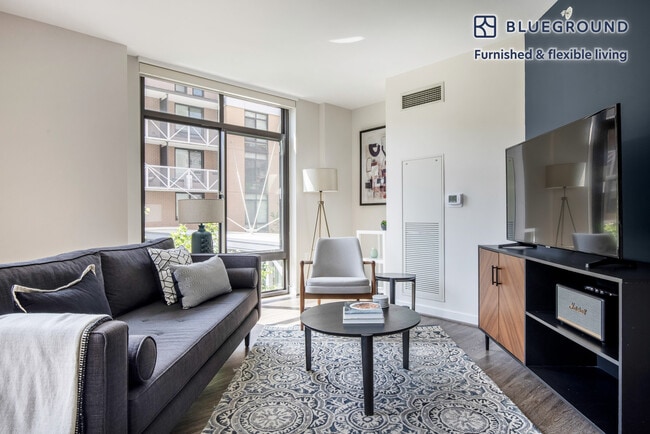 Photo - 3444 Fairfax Dr Unit FL3-ID675