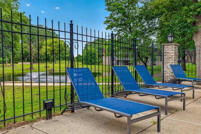 14-Community Pool - Tanglewood