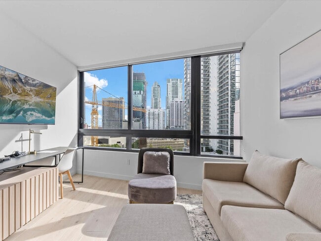 Photo - 225 N Miami Ave Unit SI ID1373685P