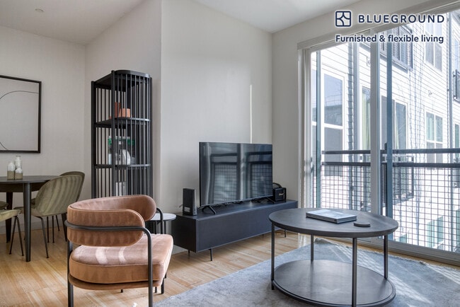 Photo - 320 D St Unit FL3-ID968