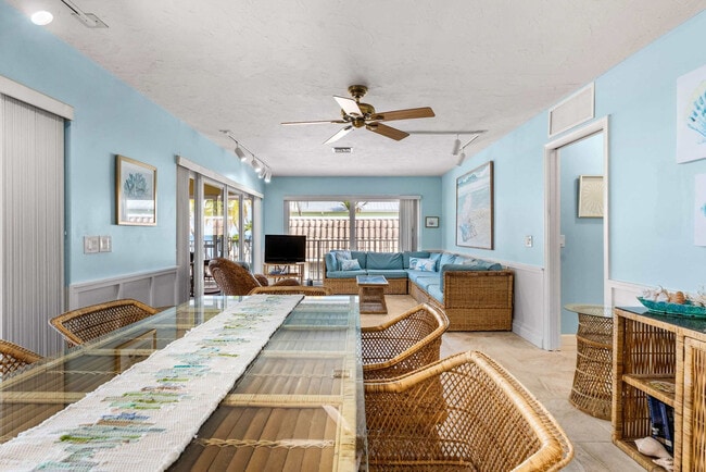 Photo - 260 1st St Unit ID1325581P