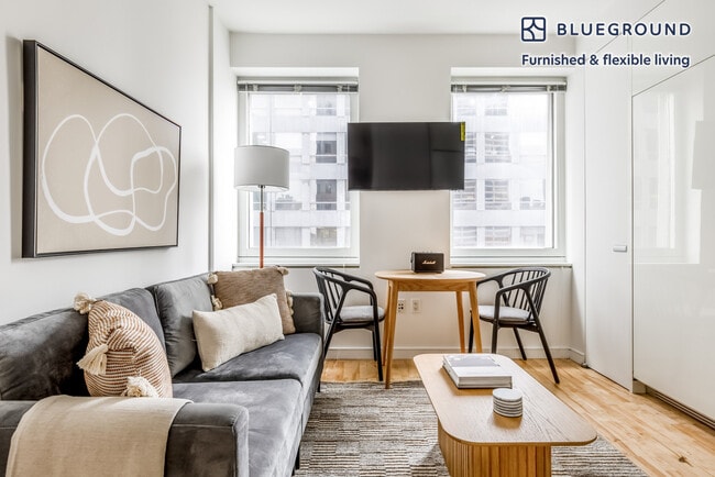 Building Photo - 70 W 45th St Unit SI FL34-ID1129