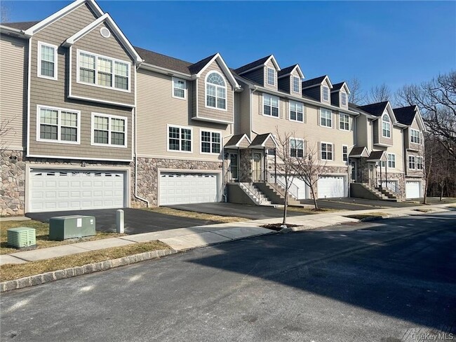 Photo - 8 Seeley Bull St Unit 120