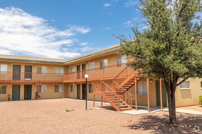 Building Photo - Casa Bonita Apartments