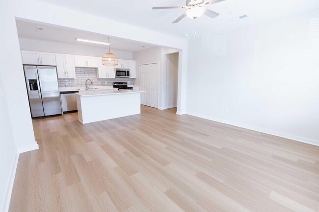 Photo - British Woods Apartments