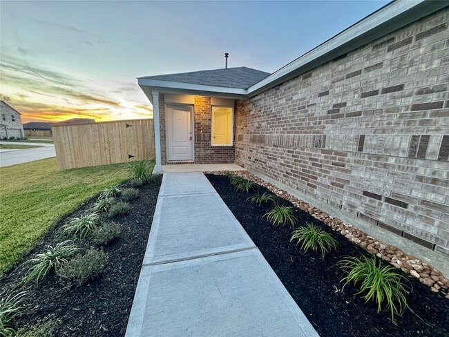 Photo - 16734 Largetooth Aspen Ln