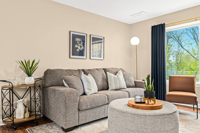 Photo - 18435 Sharon Ln Unit ID1032346P