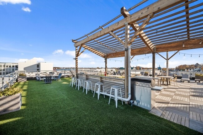 Photo - 19 Day St Unit 412