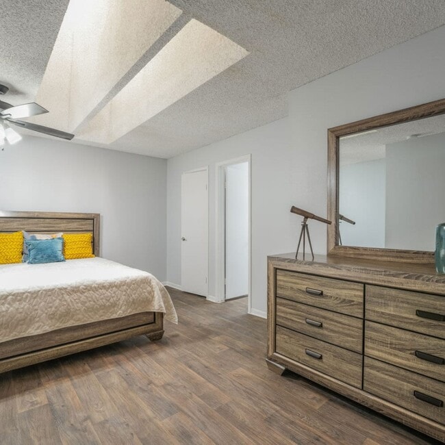 Photo - Lakebridge Townhomes